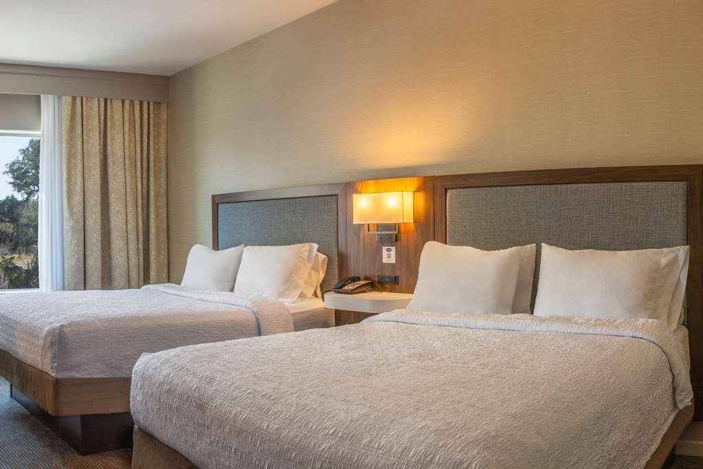 Hampton Inn & Suites Boerne Habitación foto