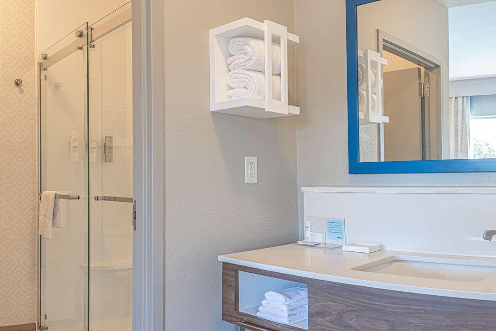 Hampton Inn & Suites Boerne Habitación foto